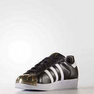 Adidas Superstar Sneakers
